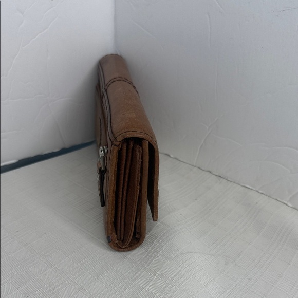 Fossil British tan  Pebble Leather Triple Compartments Bifold Clutch Wallet - Picture 4 of 8